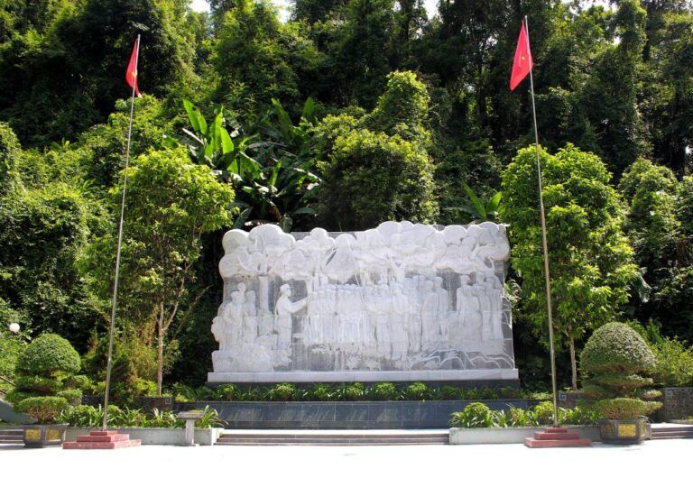 Khu rừng Trần Hưng Đạo