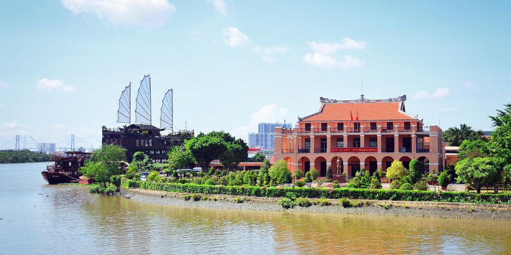Bến Cảng Nhà Rồng là địa danh nổi tiếng, biểu tượng thiêng liêng của lòng yêu nước và khát vọng độc lập dân tộc