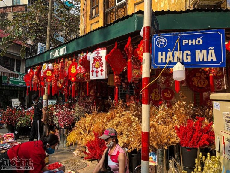 Phố hàng mã thuộc 36 phố phường tại Hà Nội (Ảnh sưu tầm)