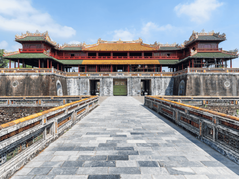Theo sách Đại Nam thống nhất chí, công trình được xây dựng vào năm Minh mạng thứ 14 (1833).