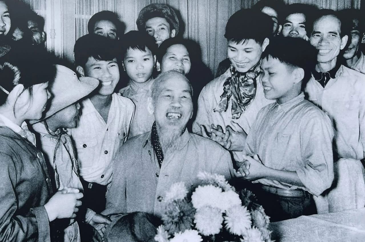 Hành trình ra đi tìm đường cứu nước của Bác