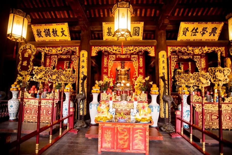 Đền Khải Thánh là công trình nằm ở vị trí cuối cùng trong khu di tích Văn Miếu Quốc Tử Giám