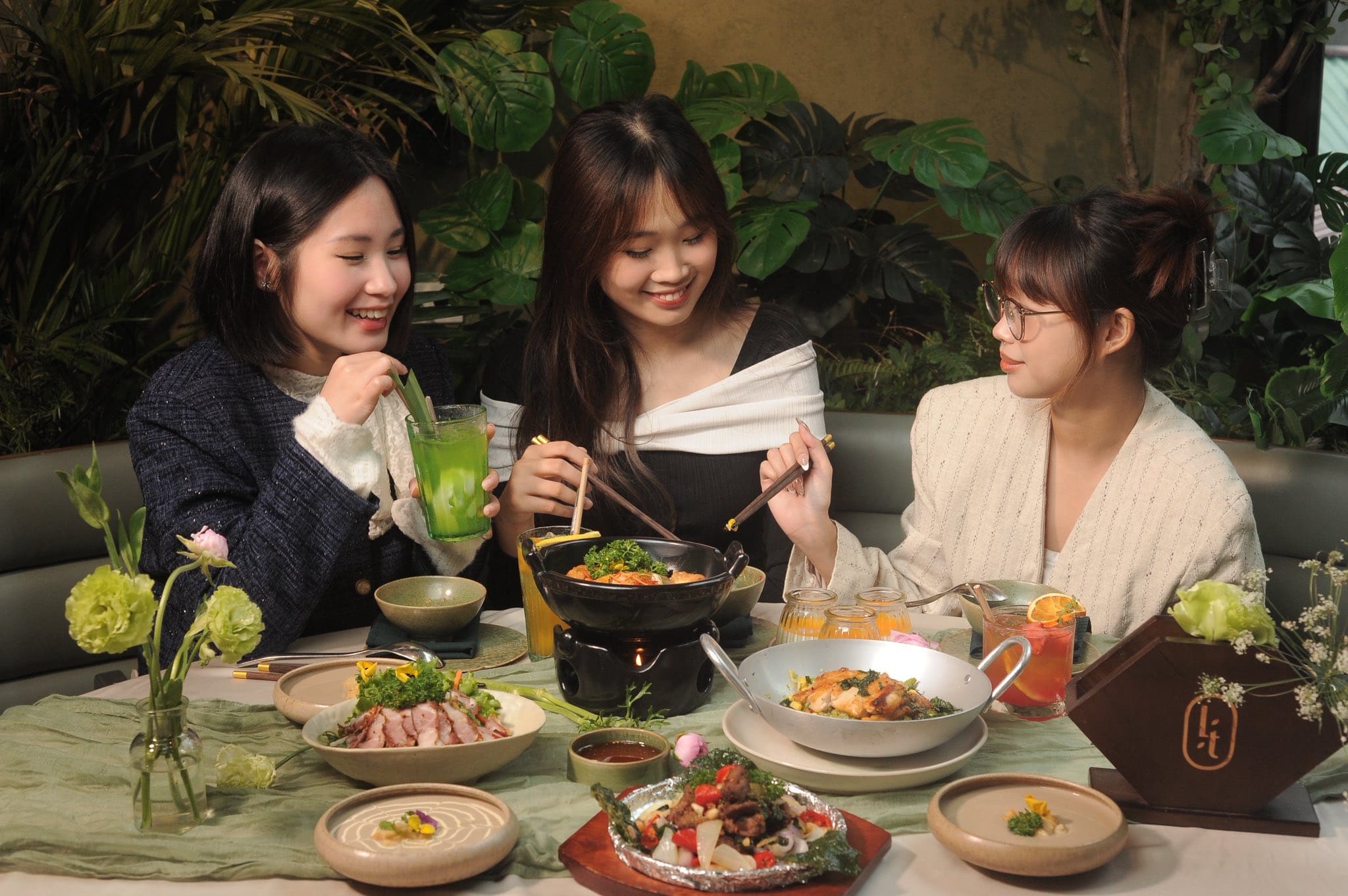 Tầng 2 & 3 – Riêng tư và ấm cúng cho nhóm nhỏ