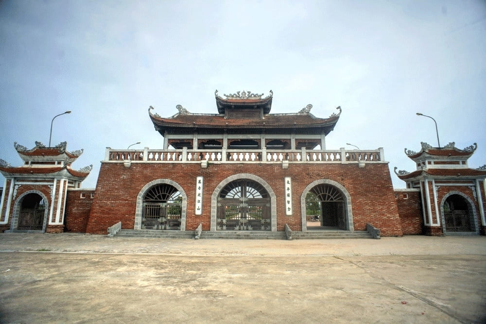 Đền Thái Bình nằm ở đâu?