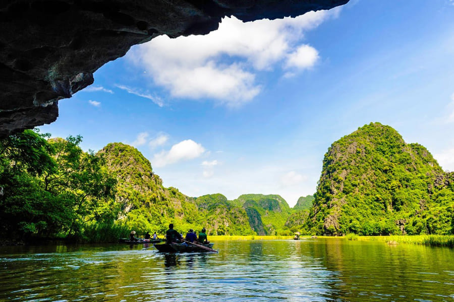 Vị trí của Hang Nấu Rượu trong quần thể Tràng An Ninh Bình?