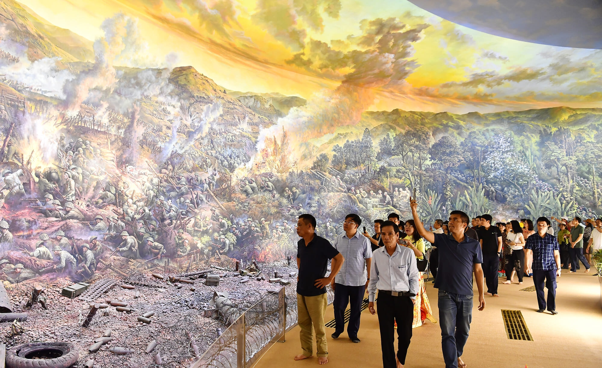 Không gian trưng bày bức tranh panorama Chiến dịch Điện Biên Phủ.