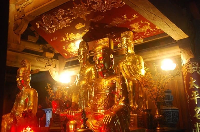 Ngôi đền lưu giữ dấu tích của những trận xung đột giữa các tướng sĩ triều Đinh và triều đình nhà Lê.