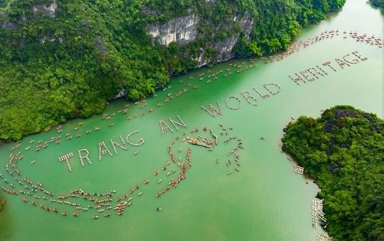 Non nước Tràng An -Ninh Bình