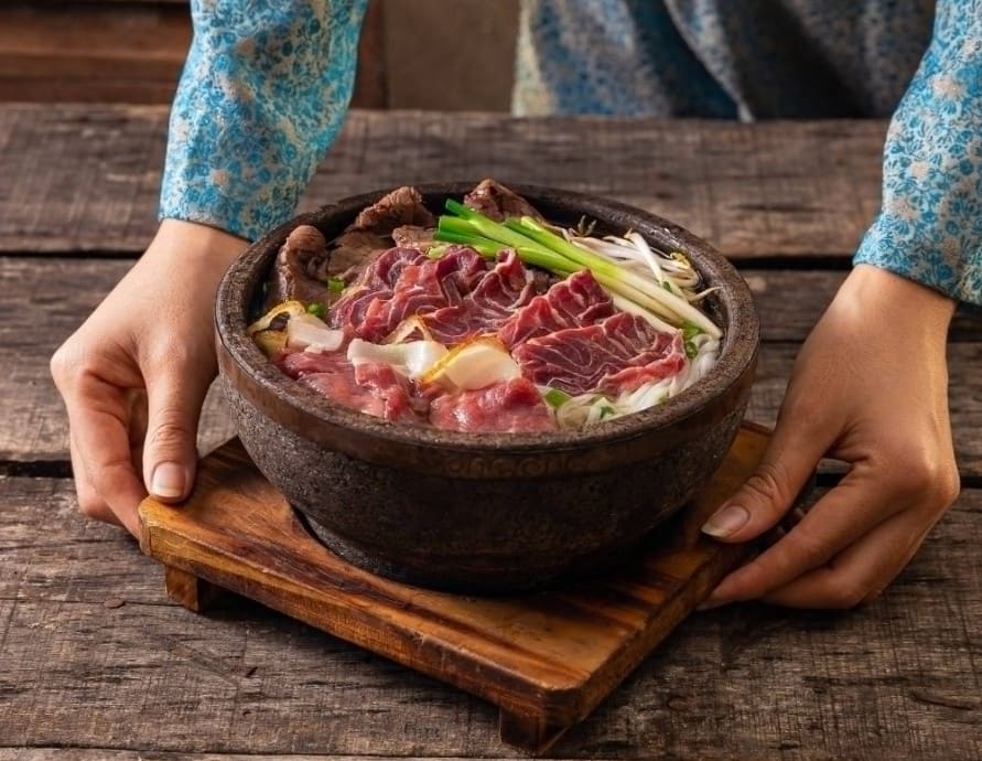Hương vị đặc biệt tại Phở Bát Đá 37 Hùng Vương