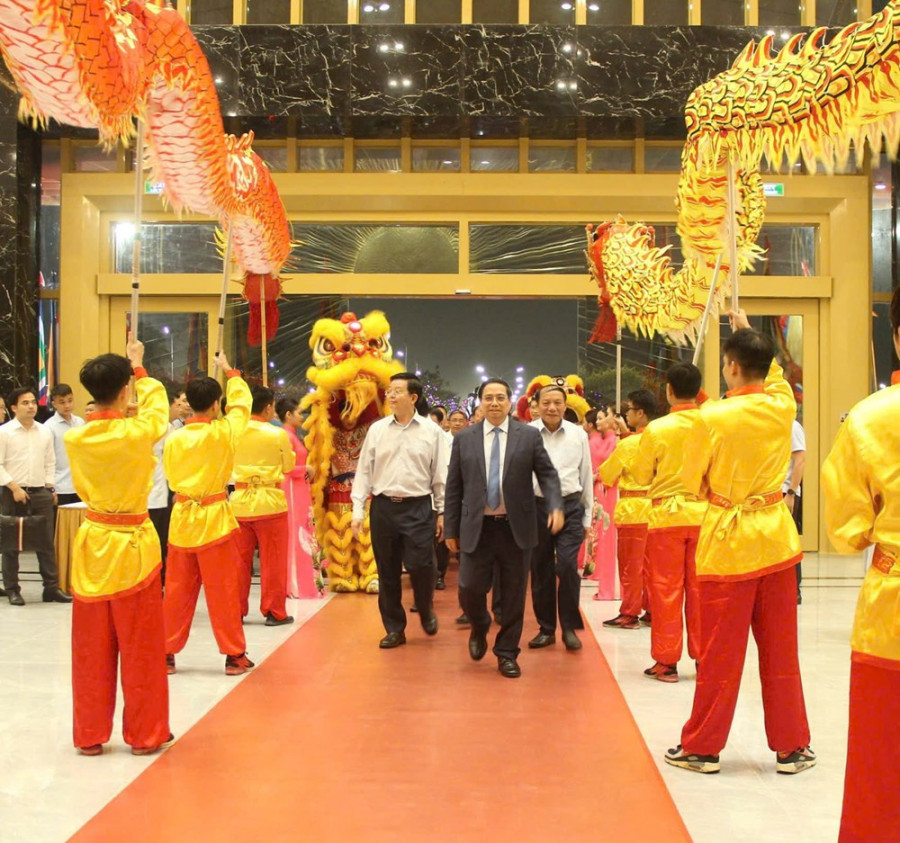 Thủ tướng Chính phủ Phạm Minh Chính tổng duyệt chương trình khai mạc Triển lãm Thành tựu đất nước