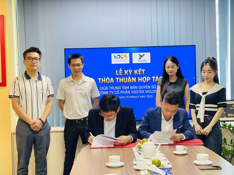 YOOTEK HOLDINGS KÝ BIÊN BẢN GHI NHỚ HỢP TÁC VỚI TRUNG TÂM BẢN QUYỀN SỐ (DCC)
