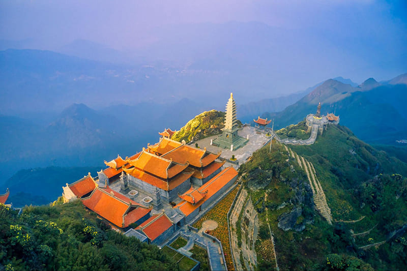 Nhà ga cáp treo Fansipan thuộc quần thể Sun World Fansipan Legend