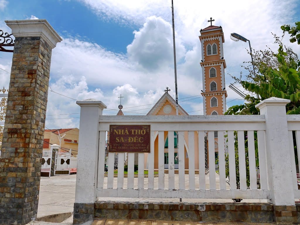 Giới thiệu đôi nét về nhà thờ Sa Đéc là gì?