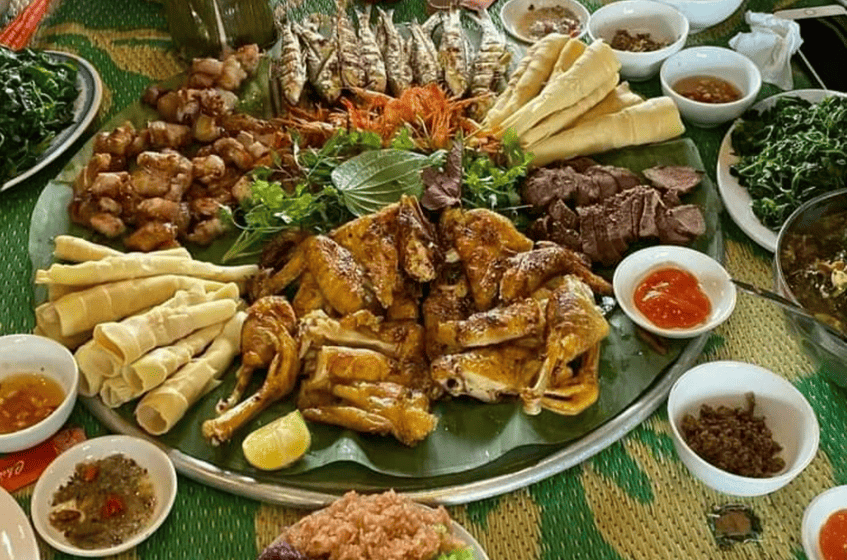 Trải nghiệm ẩm thực tại Bản Mạ 