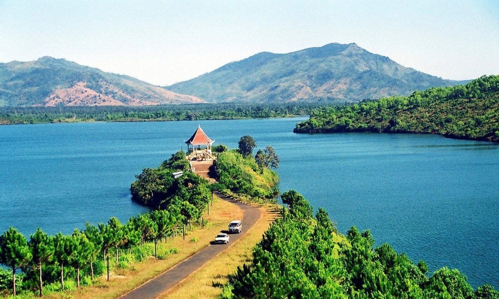 Biển Hồ Gia Lai – bức tranh thiên nhiên thơ mộng