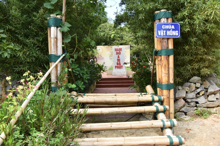Hành Trình xây dựng Chùa Vặt Hồng