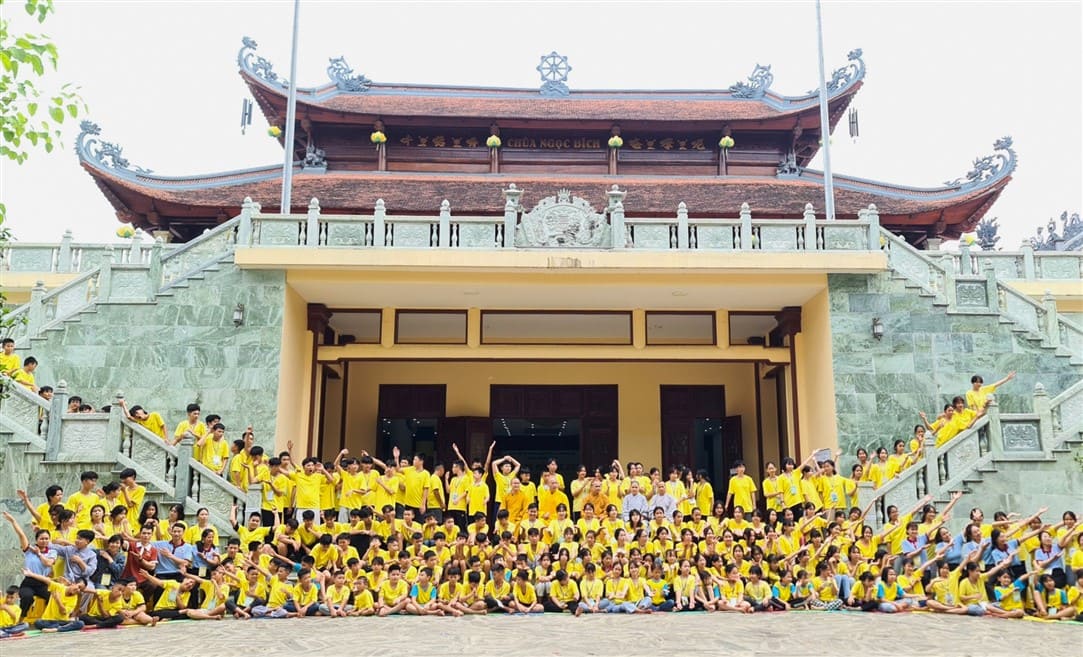 Lịch sử hình thành Chùa Ngọc Bích – Biểu tượng tâm linh và tri ân liệt sĩ