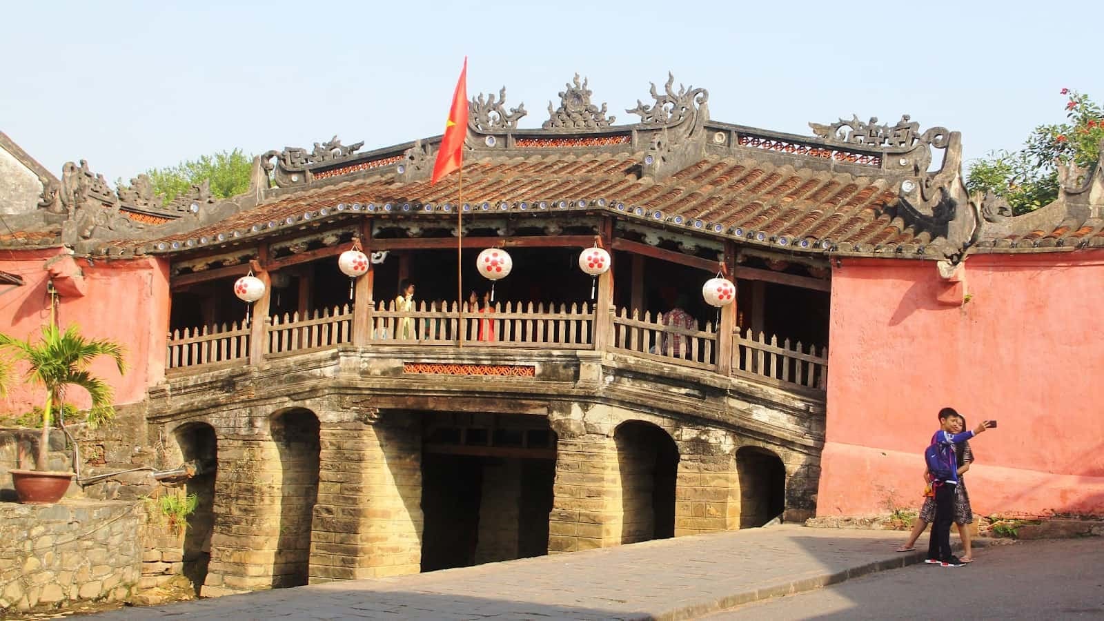 Vị trí và thông tin tham quan