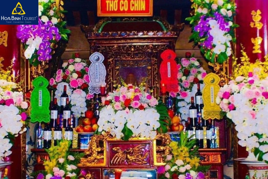 Kiến trúc đền Cô Chín Giếng – Cổ kính và uy nghi