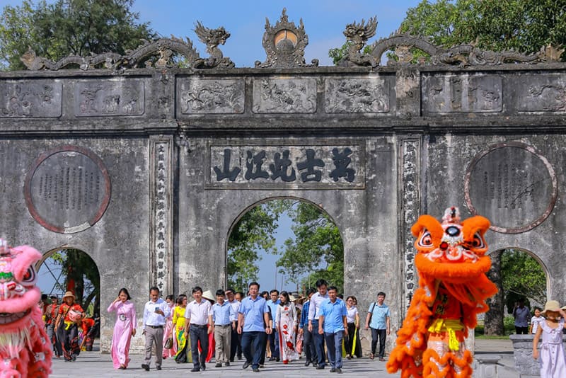 Lịch Sử Hình Thành Và Phát Triển Của Đền Kiếp Bạc