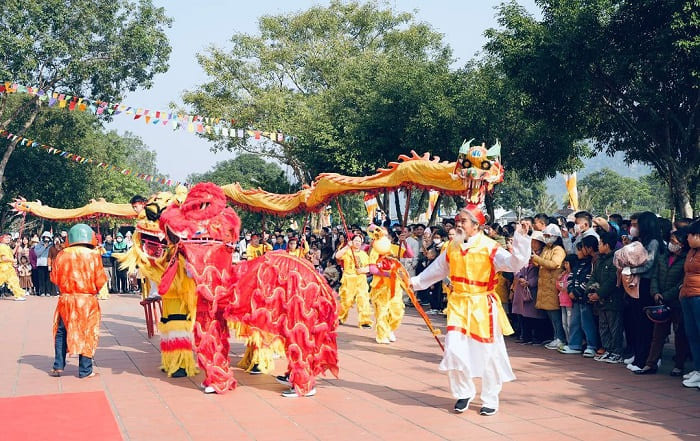 Mùa lễ hội và các dịp đặc biệt