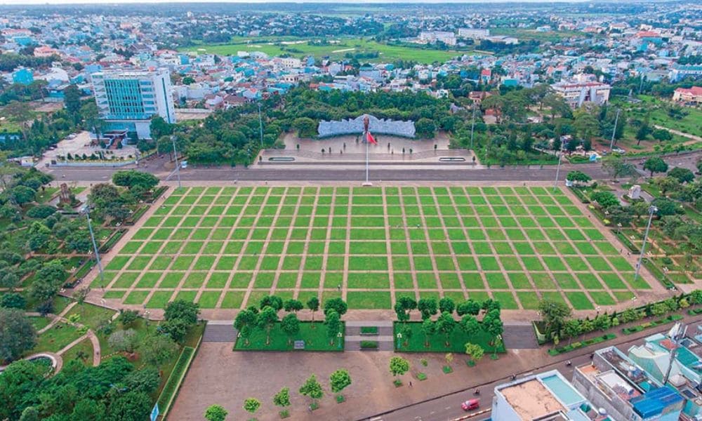 Giới thiệu Quảng trường Đại Đoàn Kết