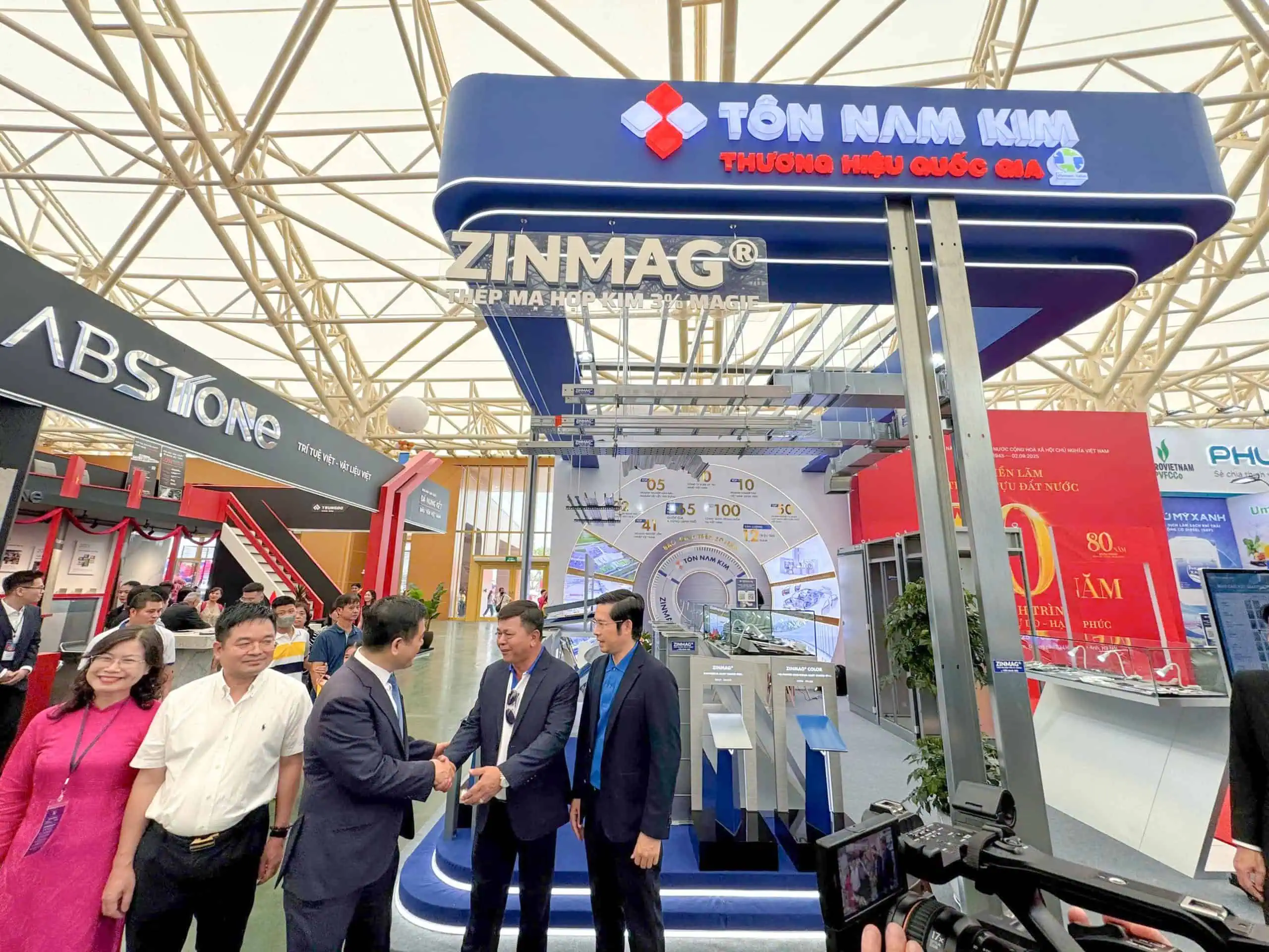 Giới thiệu về Tôn Nam Kim