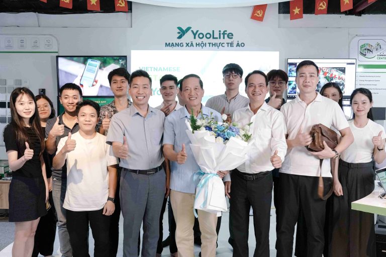 YOOLIFE VINH DỰ ĐÓN TIẾP CHỦ TỊCH HỘI THÔNG TIN KH&CN VIỆT NAM