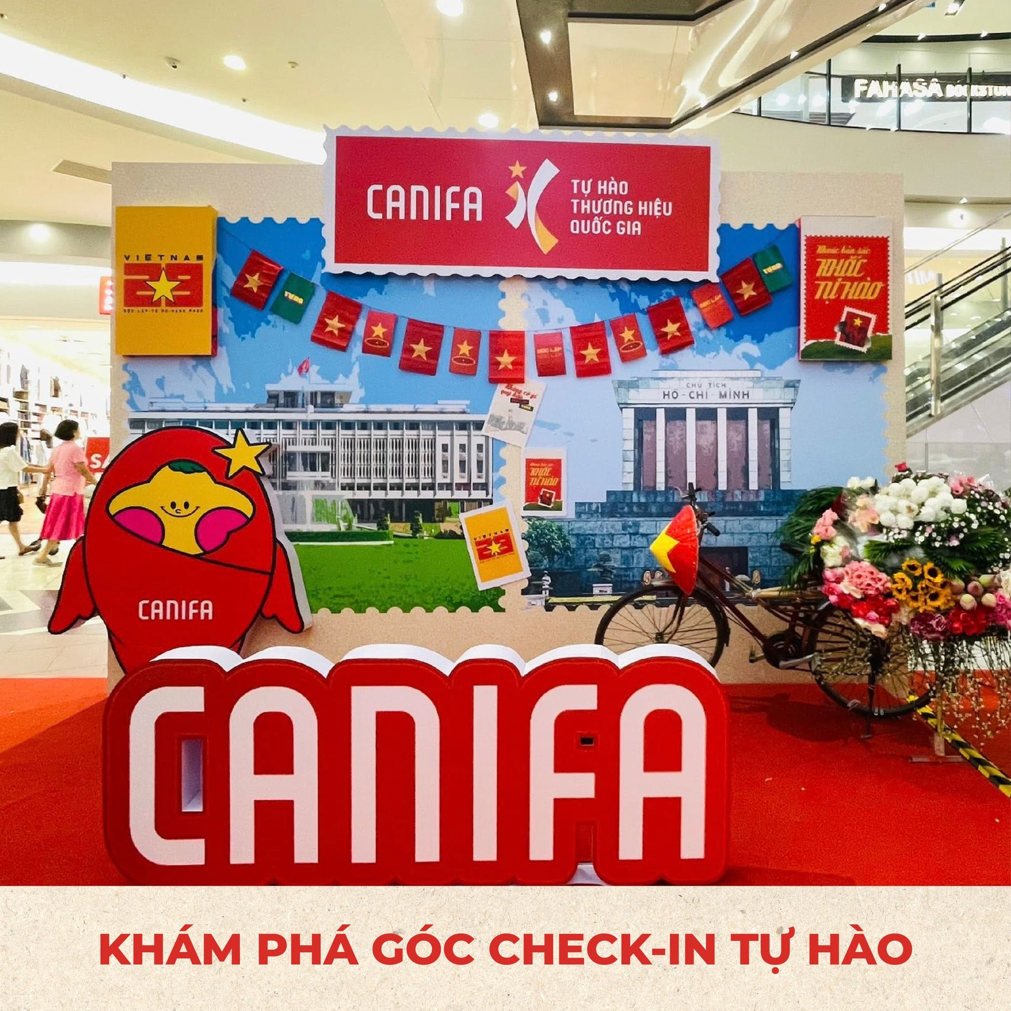 Khám phá gian hàng Canifa tại Triển lãm Thành tựu Đất nước