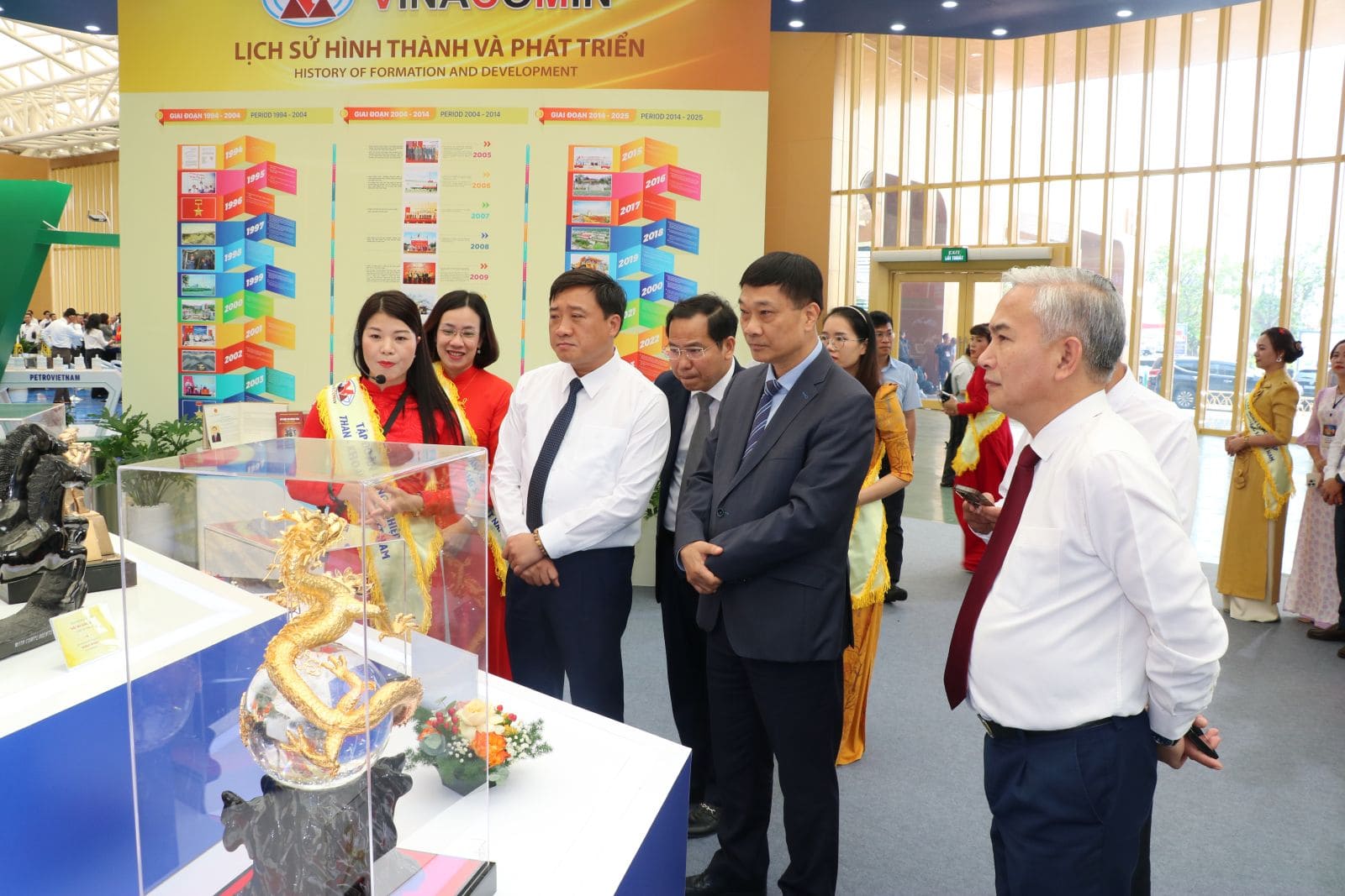 Dấu ấn lãnh đạo Đảng, Nhà nước tại gian triển lãm TKV