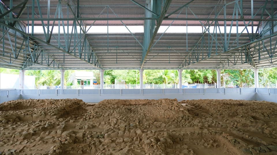 Kiến trúc và đặc điểm nổi bật của Di tích Gò Út Trạnh