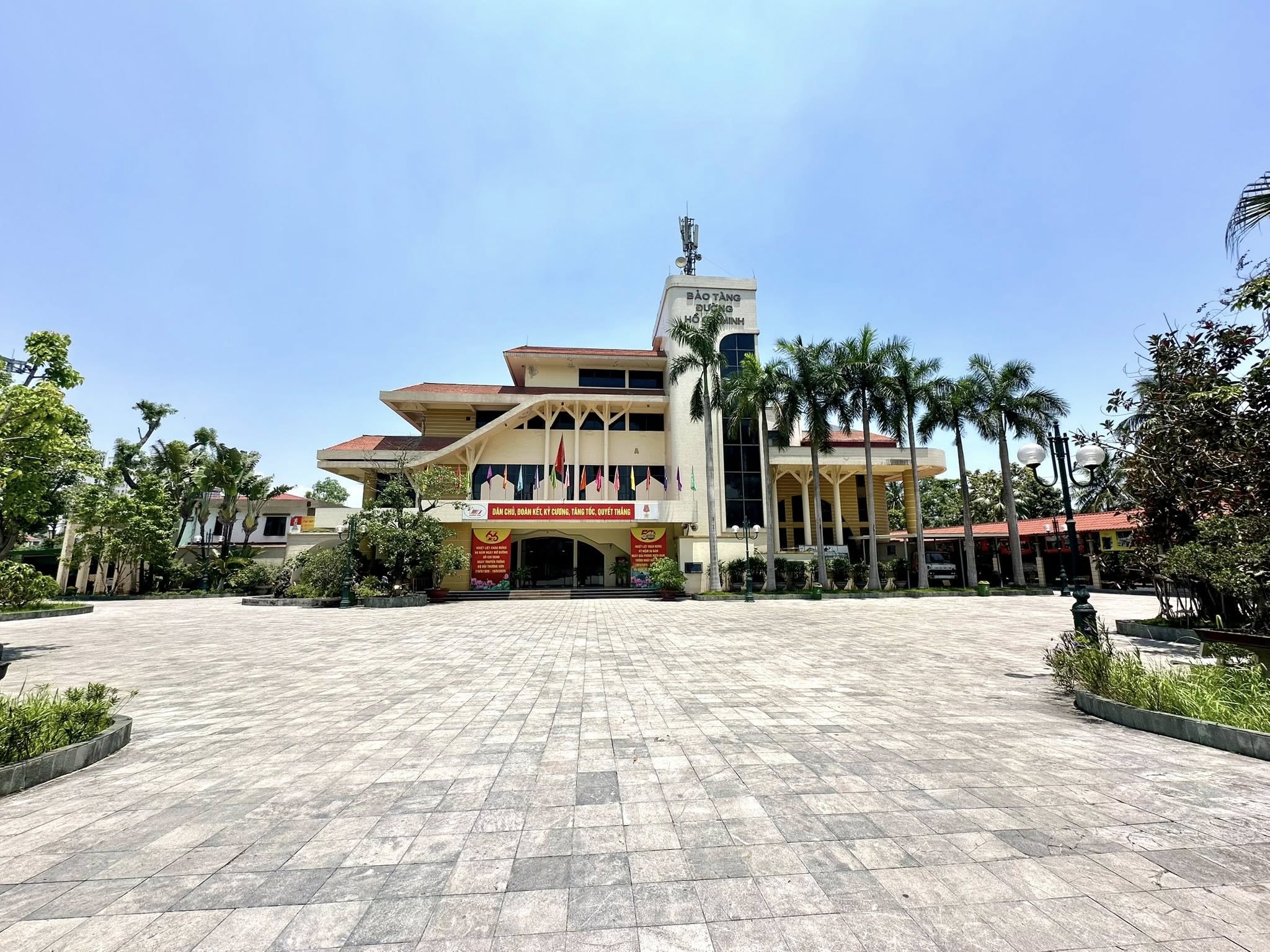 Bảo tàng Đường Hồ Chí Minh có vai trò quan trọng trong việc sưu tầm, bảo tồn hệ thống tư liệu về tuyến đường Trường Sơn