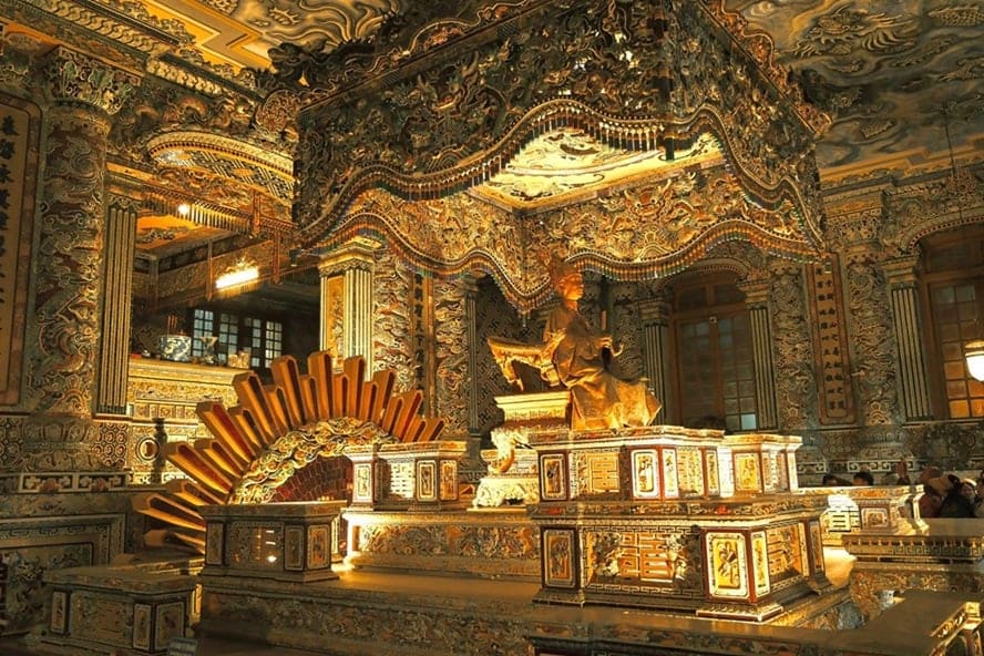 Kiến trúc độc đáo của Lăng Khải Định