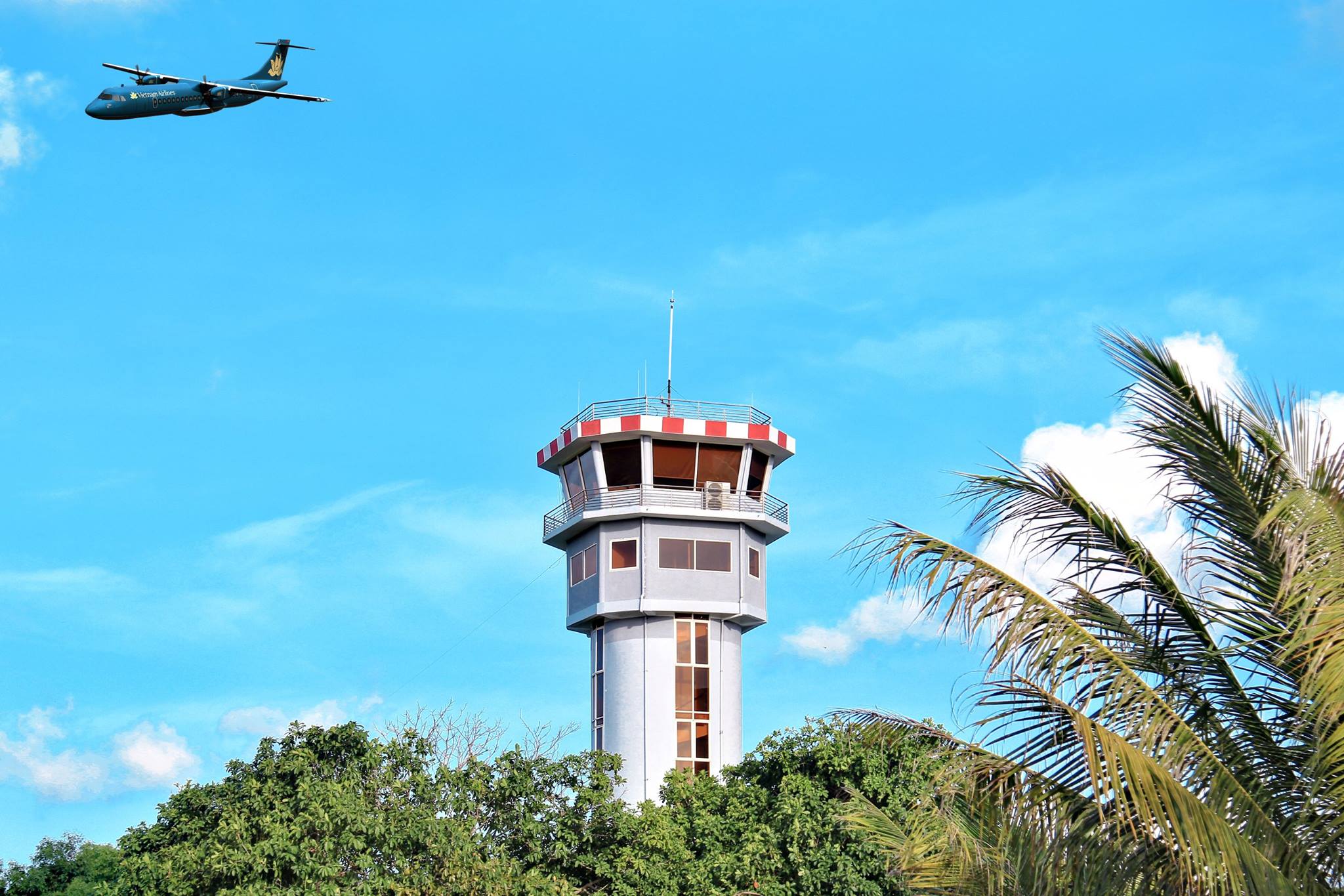 Các hãng hàng không – đường bay khai thác tại Côn Đảo