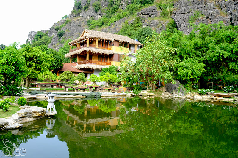 Các điểm du lịch gần Hang Múa - Ninh Bình