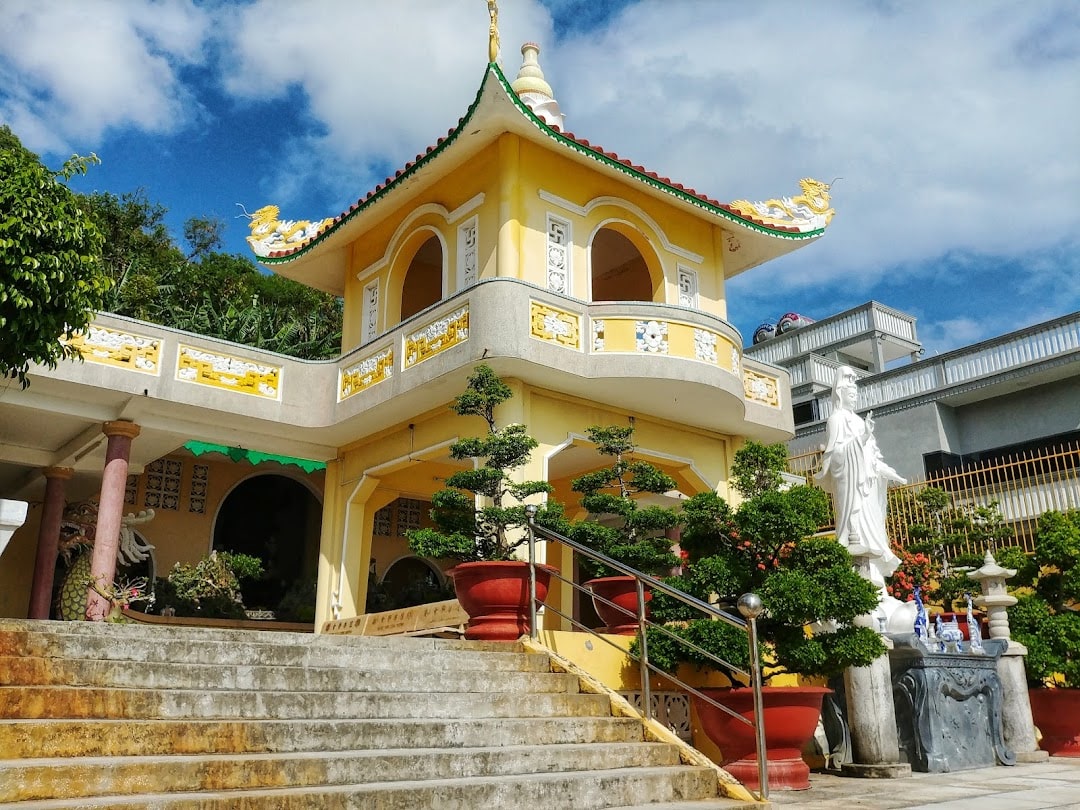 Cảnh quan thiền tịnh của Niết Bàn Tịnh Xá