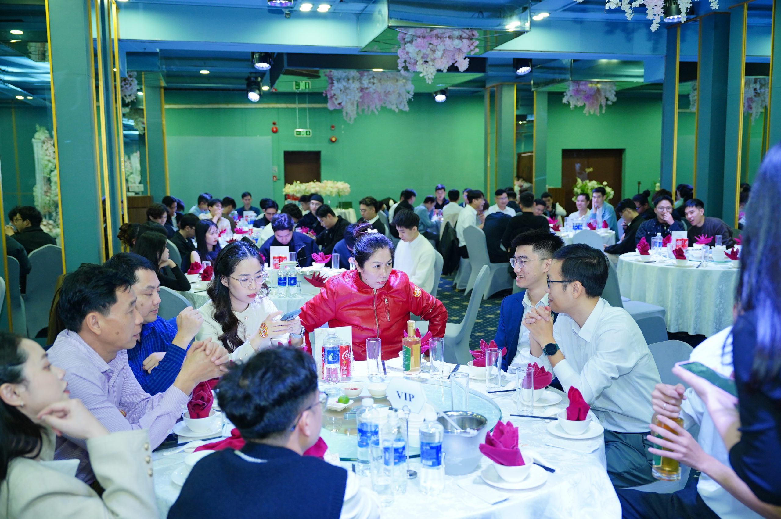 Đại diện Song Nam và khách mời đối tác